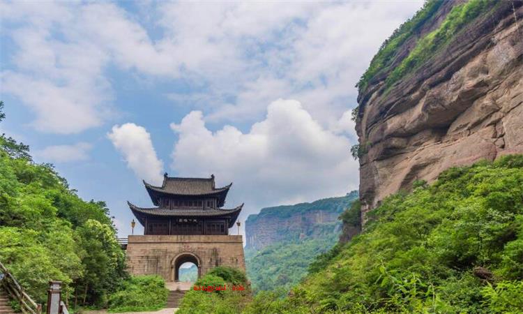 剑门关在哪里