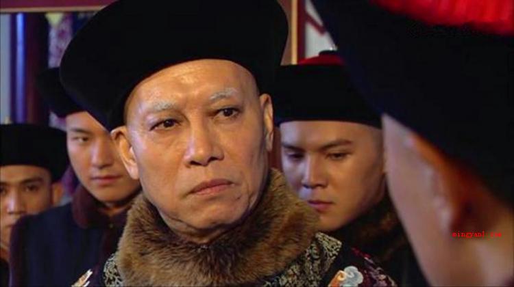 太监怎么小便