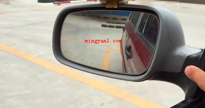 倒车入库看哪四点最准?