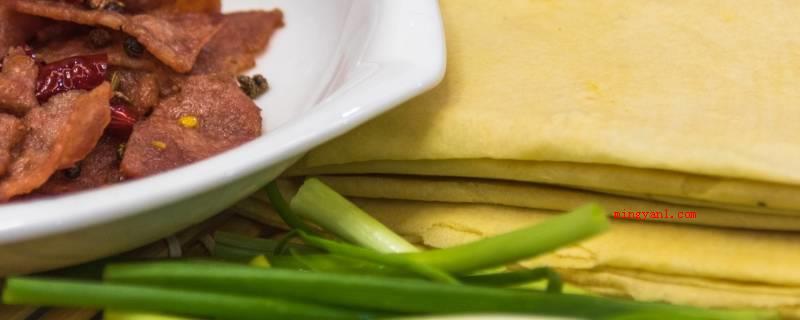 临沂美食(糁、蒙阴光棍鸡、煎饼卷大葱、八宝豆豉、马肉、全羊宴、烧鸡、红)