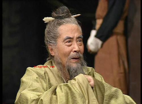 三让徐州的主人公是谁