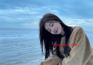 就这样过一辈子吧我愿意不去山顶是什么歌 《不会大声说话》完整版歌词在线听歌 就这样过一辈子吧我愿意不去山顶是什么歌 《不会大声说话》完整版歌词在线听歌