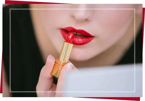 冬天的第一支口红是什么梗(网友分享聊天记录之中)