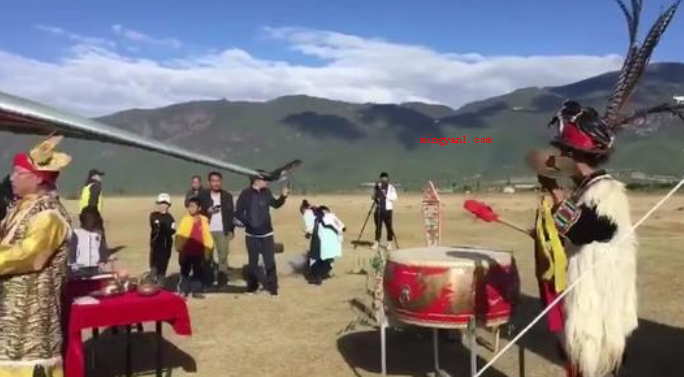 少数民族的风俗习惯(简略回应佤族人:“取新火节”预兆新的一年幸福安康)
