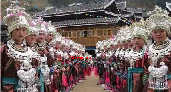 少数民族的风俗习惯(简略回应佤族人:“取新火节”预兆新的一年幸福安康)