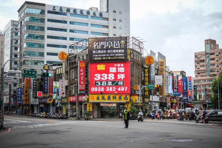 台湾是什么时候被收回来的(简略回应在历史上占领台湾一共有2次)