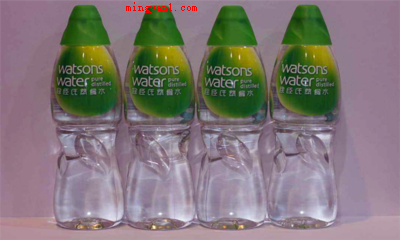 蒸馏水导电吗(蒸馏水与别的矿泉水有什么区别?)