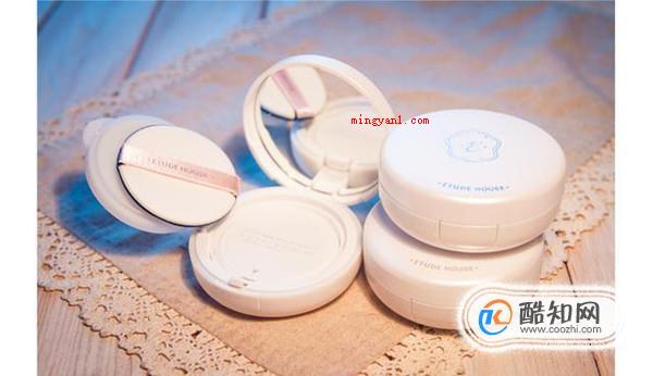 气垫bb霜的正确使用方法（气垫BB霜做为一种是脸部美妆护肤商品,不但可以打造裸妆实际效）
