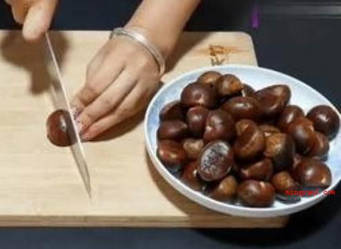 板栗煮多久可以煮熟?(自来水煮栗子需煮20min上下)