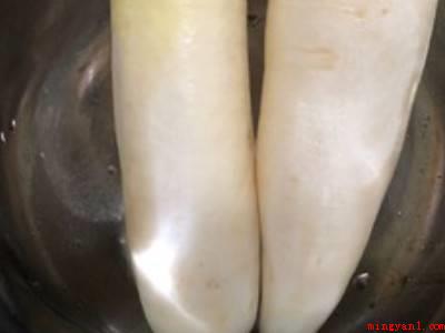 泡白萝卜怎么泡又脆又好吃(泡白萝卜如何泡又脆又美味)
