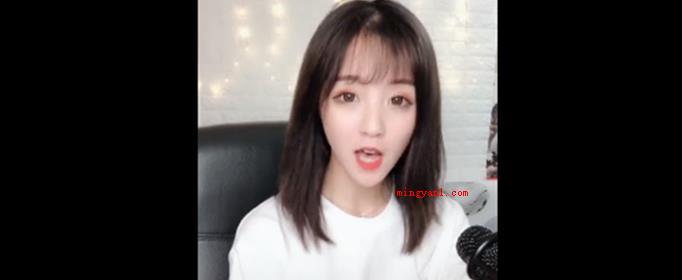 莉哥1400是什么意思（简略回应莉哥在直播的情况下直言加我微信1400）