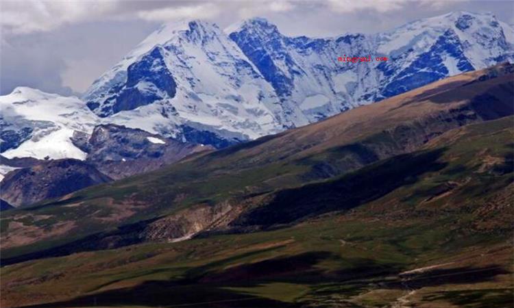 唐古拉山在哪里(简略回应唐古拉山所在位置处)