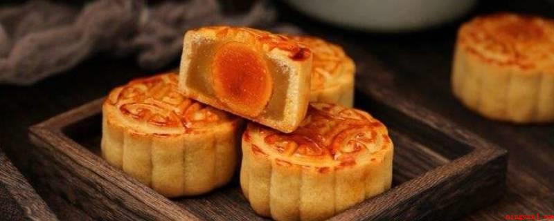 圆圆的月饼像什么(中秋佳节吃月饼和赏月是中国的汉族人特色美食之一)