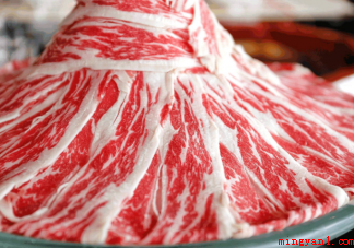 霜降牛肉的霜降指的是什么（霜降牛肉和雪花牛肉有什么不同）