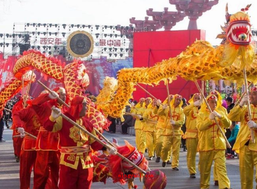 元宵节的习俗(元宵节有什么风俗习惯?)