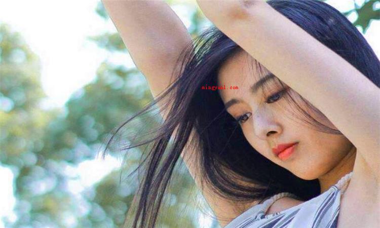 多愁善感是什么意思(简略回应多愁善感是个中文成语)