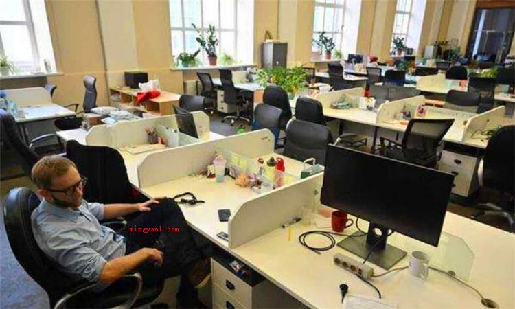 乏味是什么意思(简略回应枯燥是个汉语词汇)