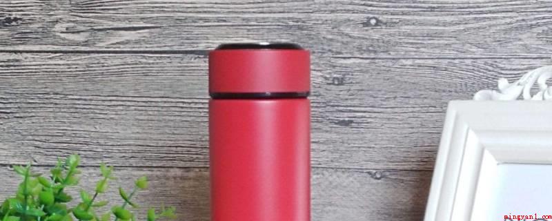 304不锈钢杯子能泡茶吗(304不锈钢水杯能泡茶,但不能长期泡制,泡制时间太长汤色非常)