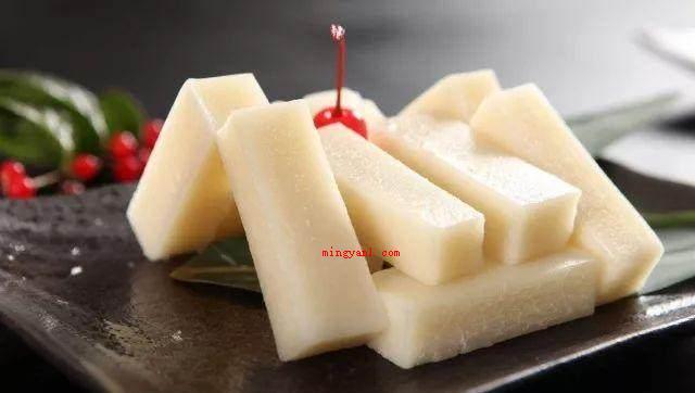 元旦吃什么传统食物?(元旦吃的食物有年糕、椒柏酒、饺子等食材)