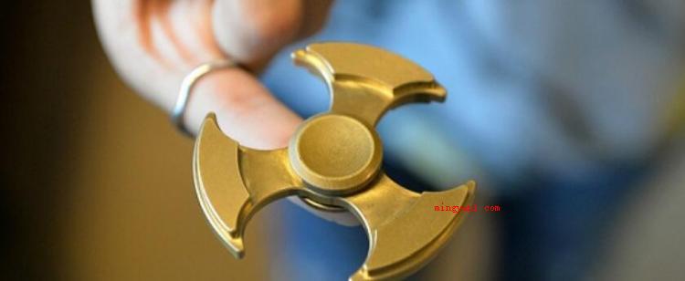 指尖陀螺怎么玩（指尖陀螺的造型设计、形状结构、行为主体用材和表层处理）