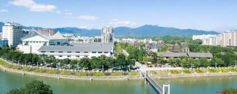 保亭黎族苗族自治县属于哪个市(保亭黎族苗族自治县:明朝称宝停司,清朝改叫宝亭营)