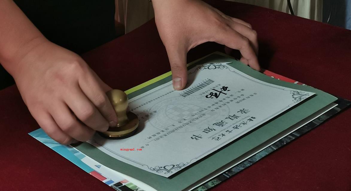 高考录取查询什么时候可以查?(高考录取时间全是不一定的,但基本上也是在7,8月份就可以查出)
