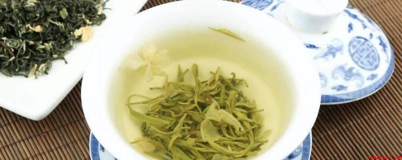 雪芽是什么(青城雪芽:茶韵芳香素雅,茶汤颜色碧绿光亮,口味鲜醇甘爽)
