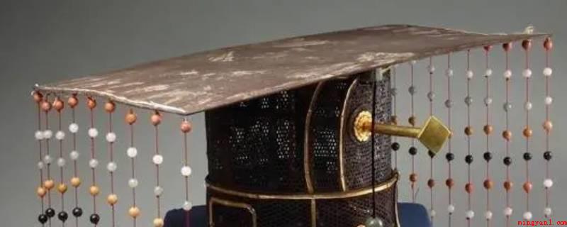 冕怎么读(我国古代帝王及影响力在医生以上的官吏们戴的鸭舌帽,后特指君王)