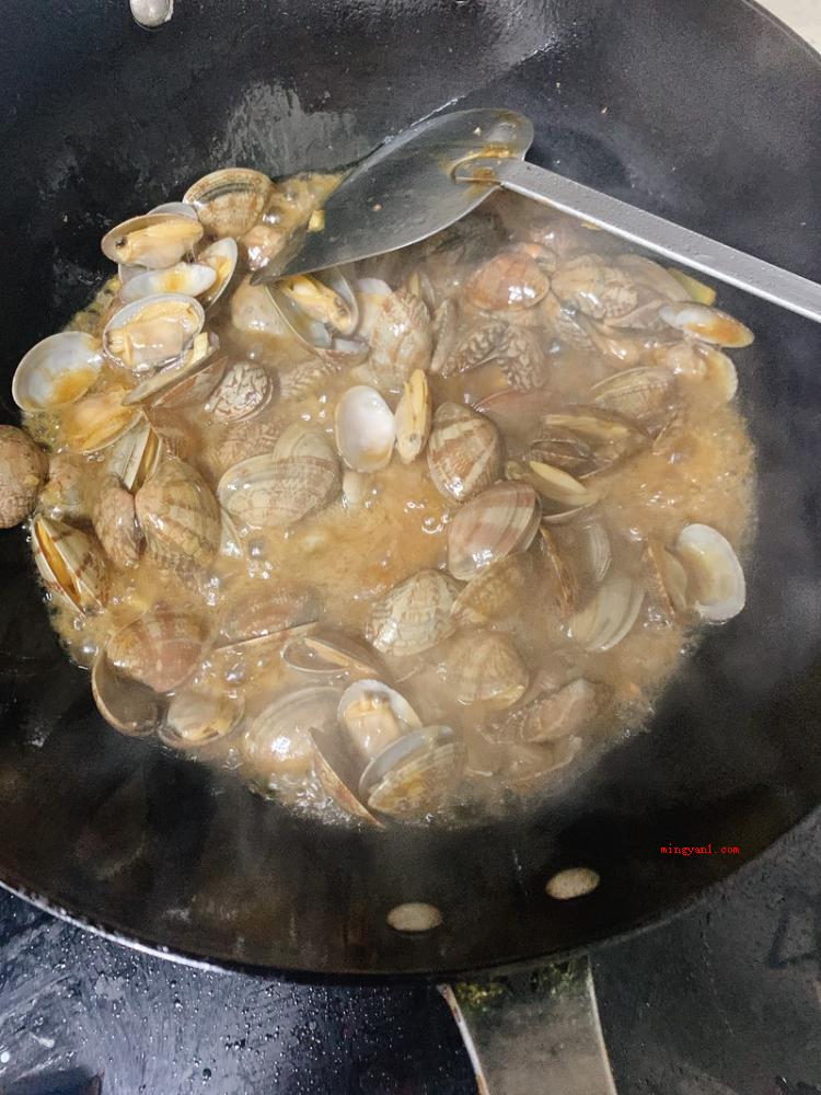 花甲怎么做好吃又简单(花甲怎么做才可以好吃?)
