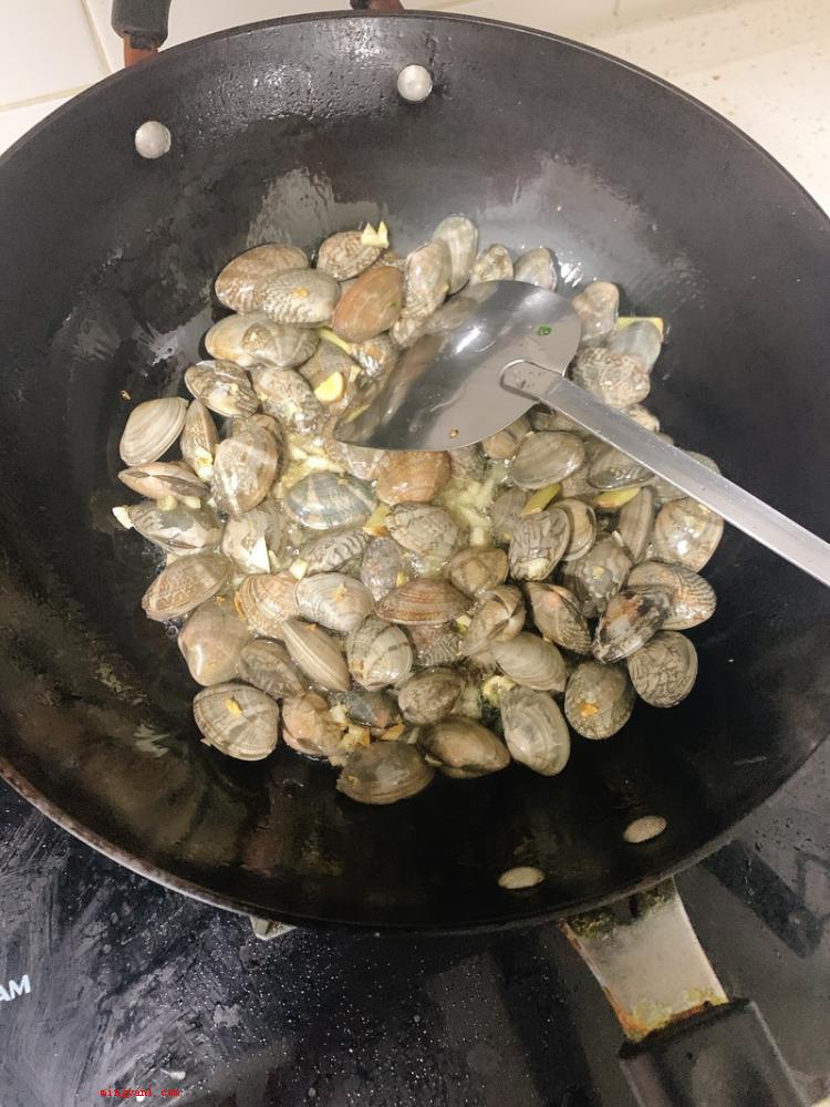 花甲怎么做好吃又简单(花甲怎么做才可以好吃?)