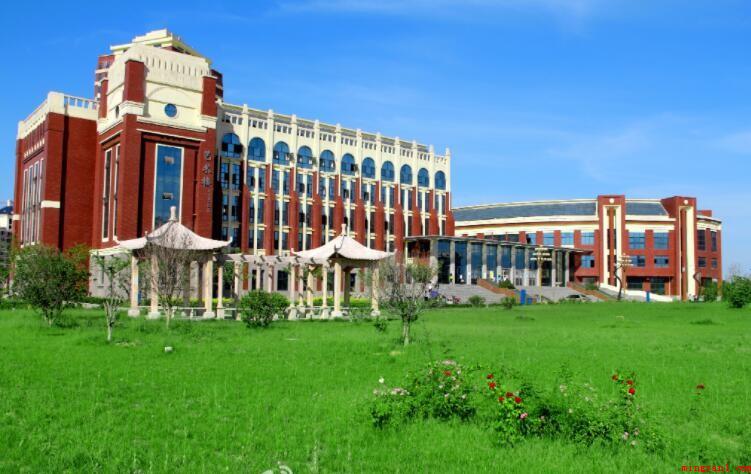 郑州工业应用技术学院