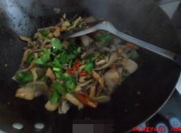 平菇炒肉片的做法是什么