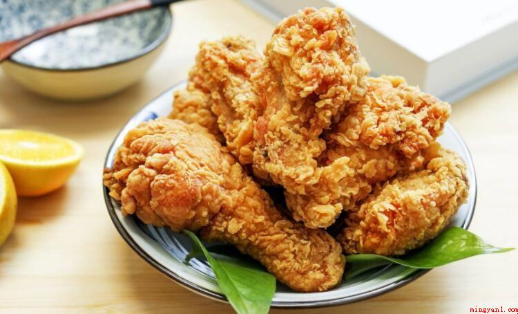 炸鸡腿先裹蛋液还是先裹面粉