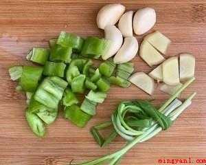 鲶鱼怎样做才好吃