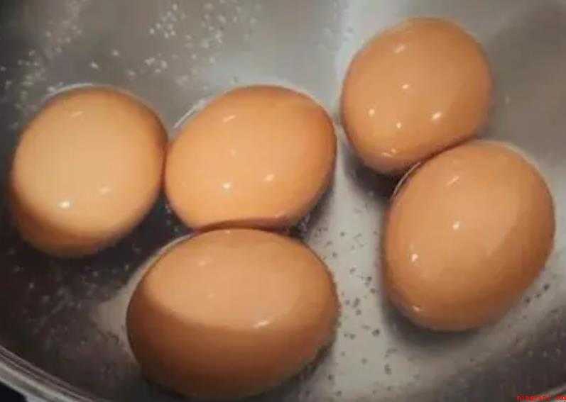 煮鸡蛋怎么煮不会破裂