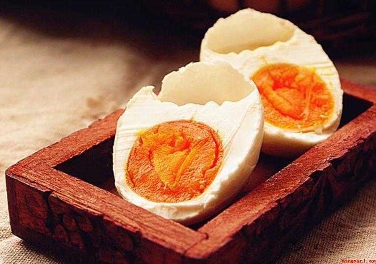 咸鸭蛋的食用方法有什么