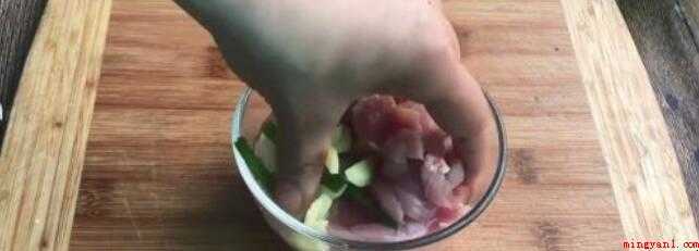 溜肉段怎么做