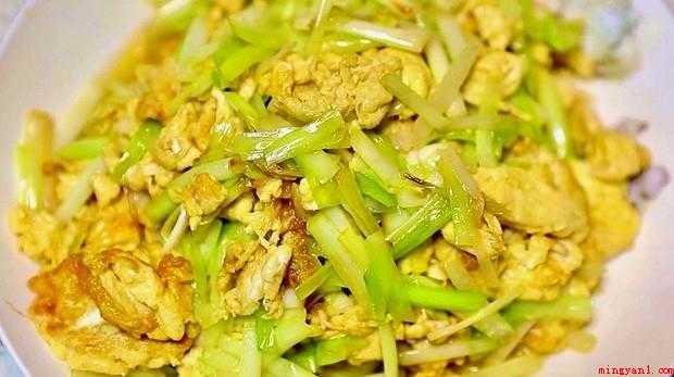 韭黄炒鸡蛋怎样做