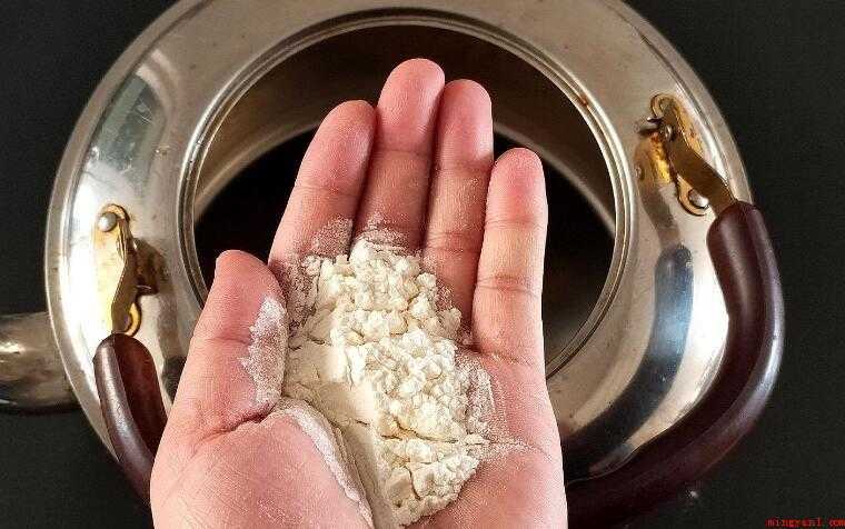 热水壶水垢怎样清洗