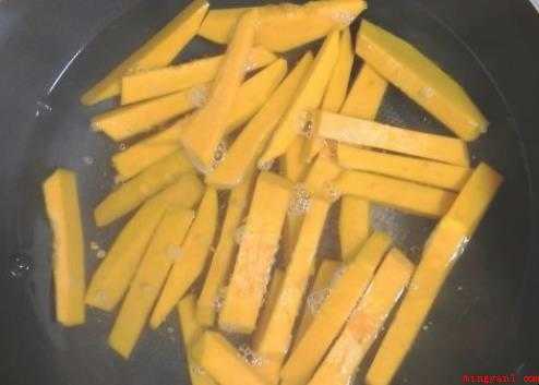 蛋黄焗南瓜的做法是什么