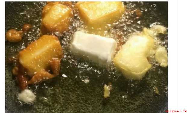如何制作炸牛奶