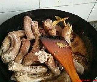 绝味麻辣鸭脖怎样做