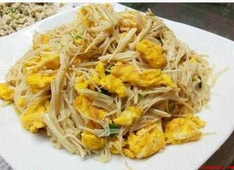 金针菇炒鸡蛋怎样做