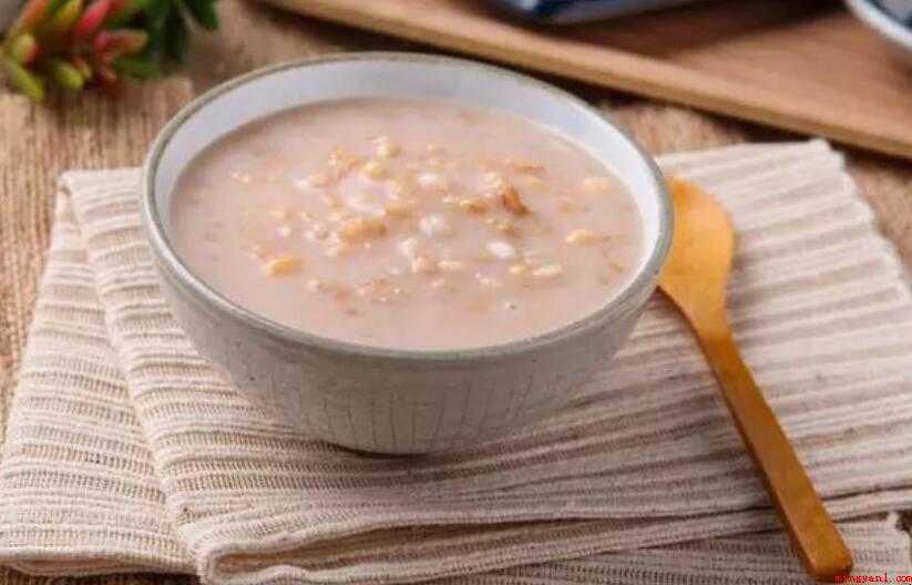 如何制作美味的麦片粥