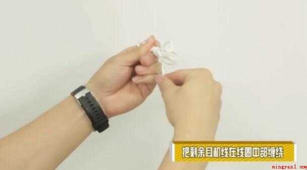 如何收纳耳机