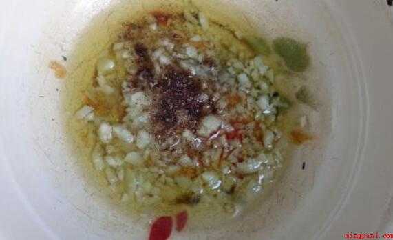 蒜泥茄子的简单做法是什么