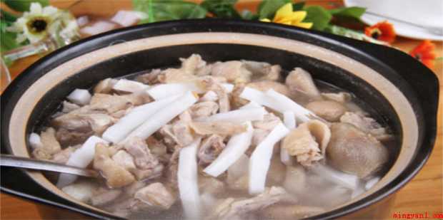 温补椰子煲鸡汤怎样做