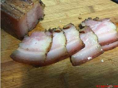 蒜苔炒腊肉怎样做