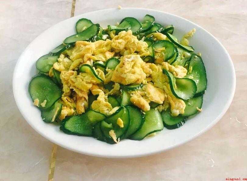 黄瓜炒鸡蛋的做法是什么