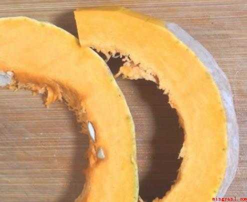 蛋黄焗南瓜的做法是什么